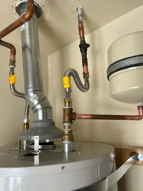 Water heater installation and plumbing repair in Buffalo Hills